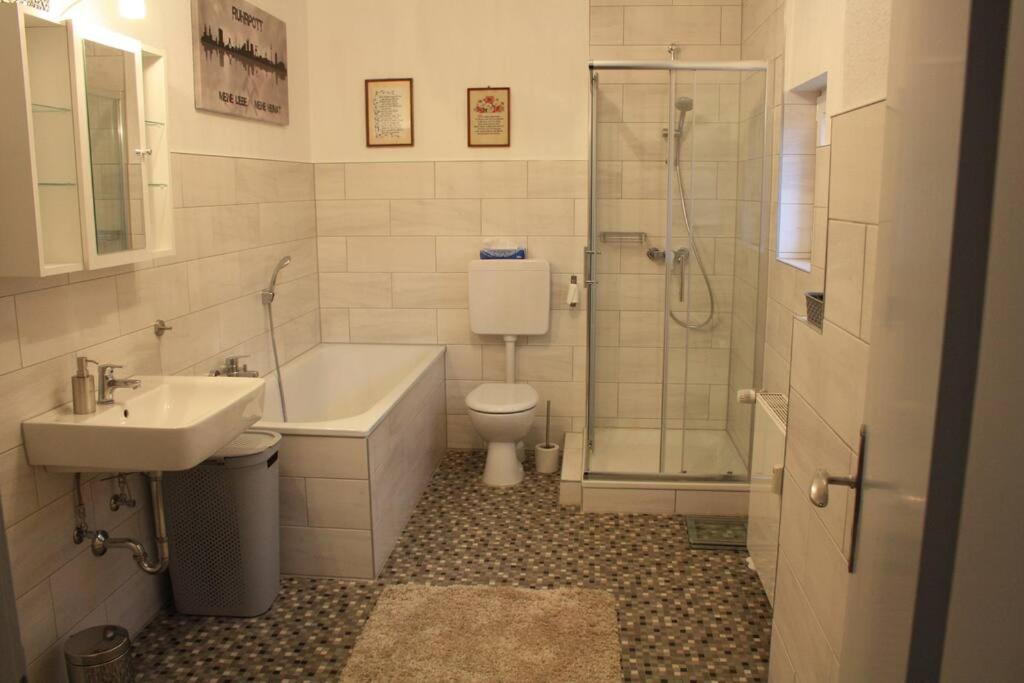 Top Messe Ferienwohnung 81Qm إسن المظهر الخارجي الصورة